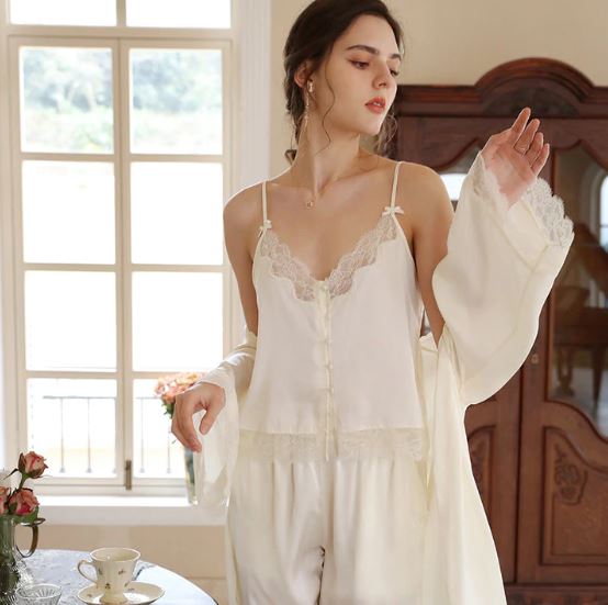 Weigering Recensent Kreta Pyjama Femme : 8 Modèles Chics & Sexy – Les Petits Imprimés