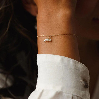 IOSPKKIO® Collier extensible papillon, ensemble de bracelets collier petite  fille pour tout-petits, pochette rose incluse, bijoux petite princesse  colliers : : Mode