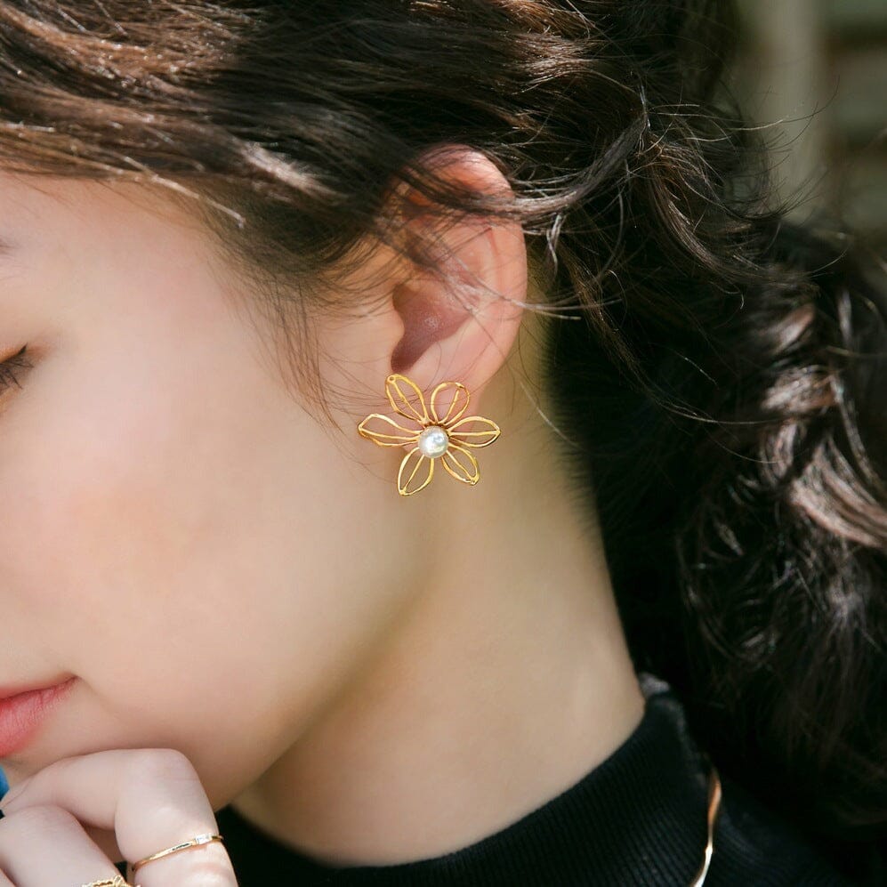 boucles d'oreilles fleurs dorées en forme de jasmine pour femme مدل های listed - bijou élégant et raffiné