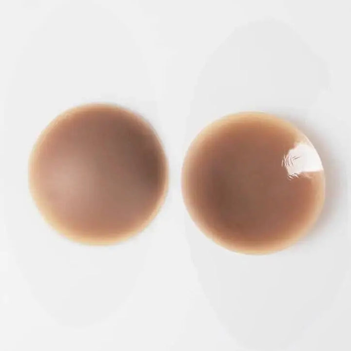 cache-tétons adhésifs en silicone de qualité, conçus pour être invisibles sous les vêtements, vendus par les invisibles