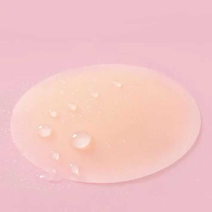 cache-tétons adhésifs invisibles, silicone doux, waterproof, idéal pour un effet naturel sans soutien-gorge sous les vêtements.