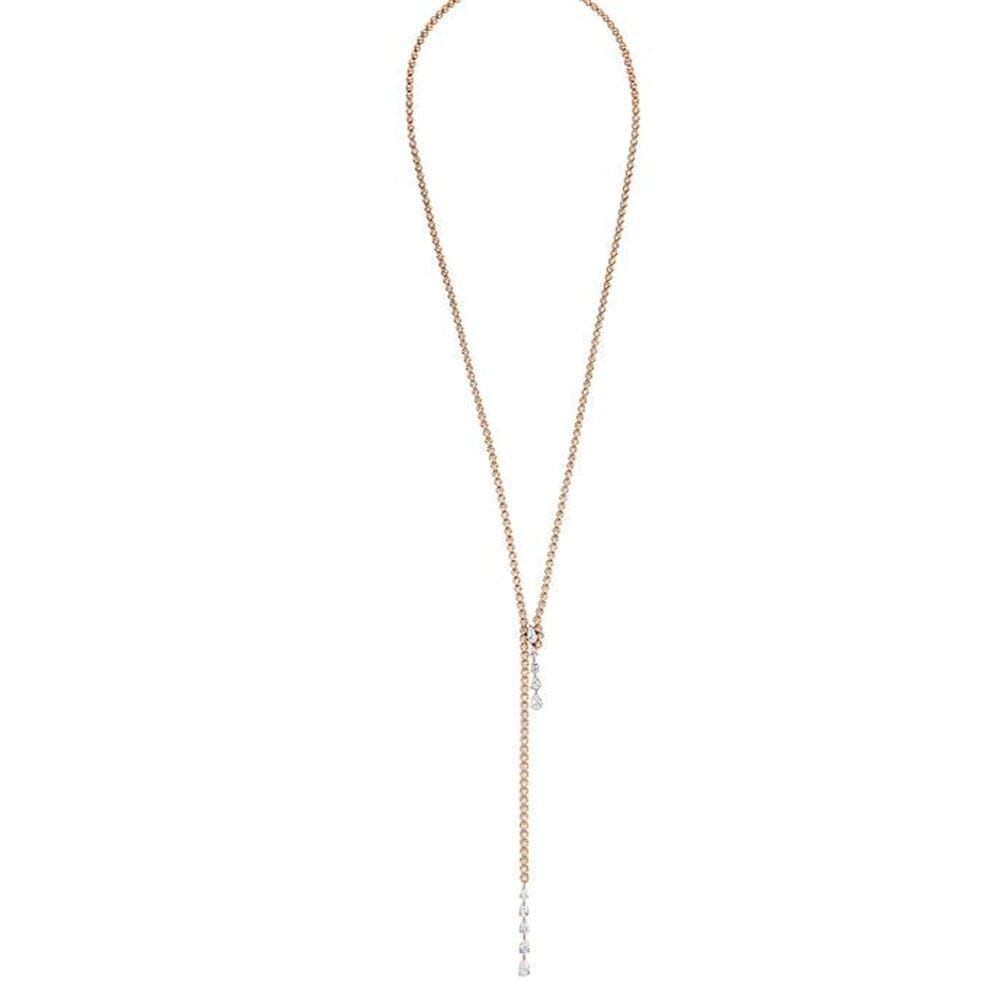 collier de dos élégant et court modèle emmanuelle en chaîne dorée avec pendentif délicat pour ajout de sophistication à votre tenue