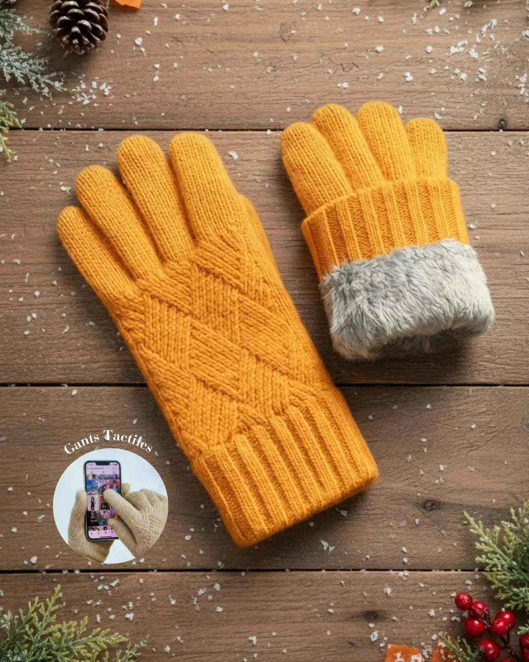 Gants polaire tactiles femme en tricot jaune avec doublure en fourrure sur fond en bois pour confort hivernal et style élégant.