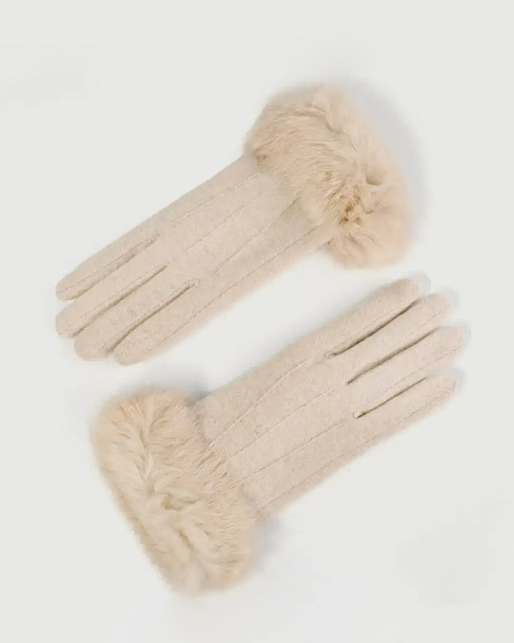 Gants tactiles en cachemire élégants de couleur beige avec bordure en fourrure, modèle Lisa pour un look chic hivernal.