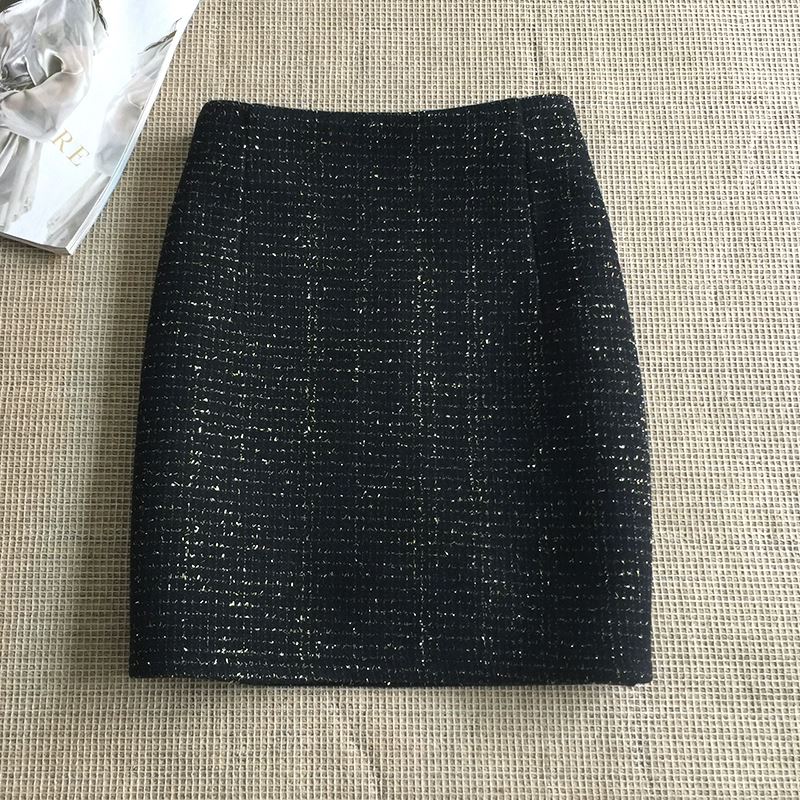 jupe courte en lainage noir avec effet pailleté pour femme, modèle gaelle, élégance et style pour toutes occasions