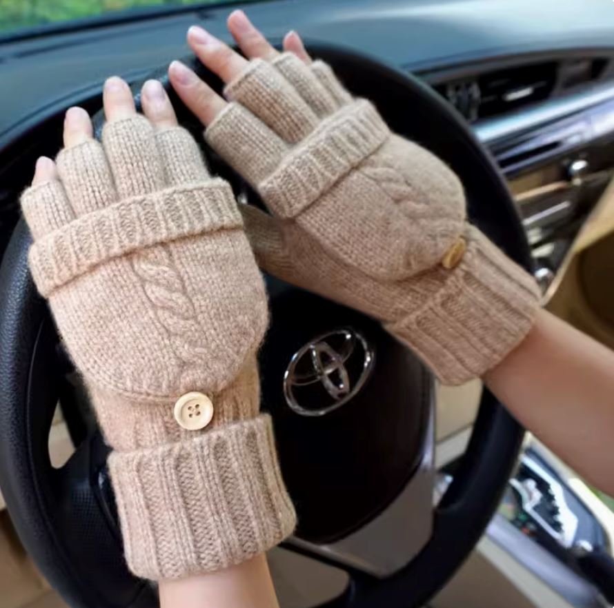 moufles mitaines en laine polaire beige, parfaites pour conduire et garder les mains au chaud par temps froid