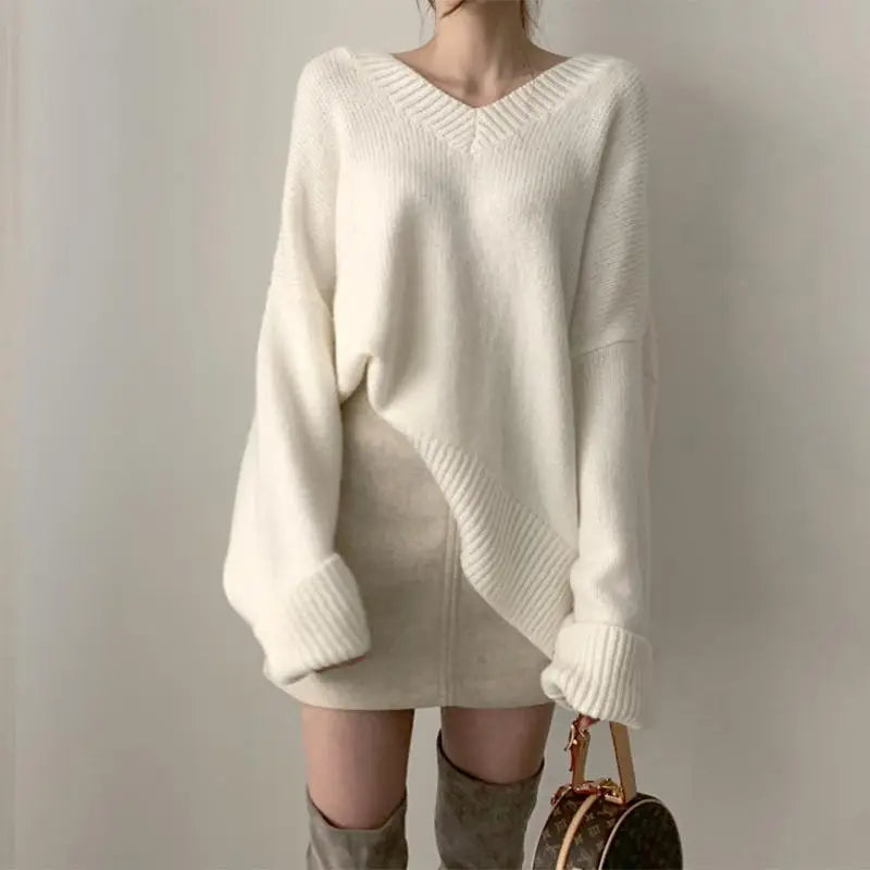 pull oversize blanc pour femme charline, ample et confortable, parfait pour un look décontracté et tendance