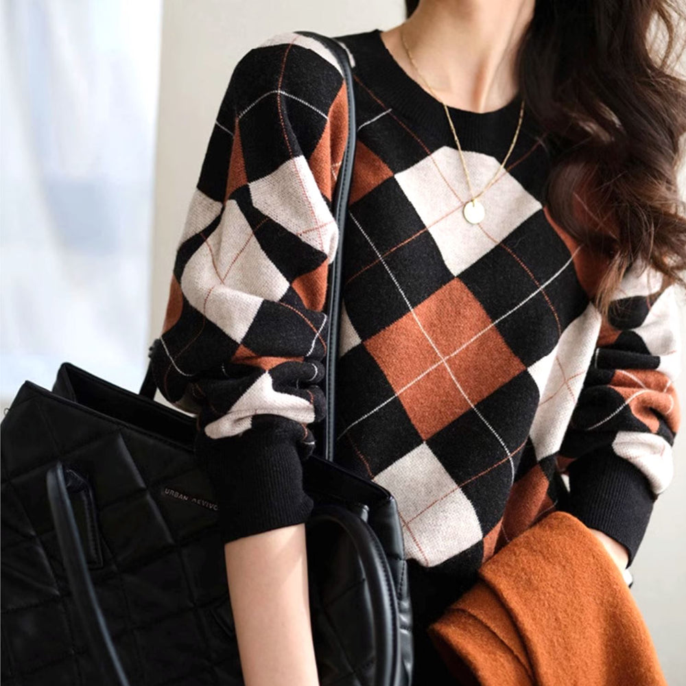 pull à carreaux vintage pour femme en automne avec sac et veste