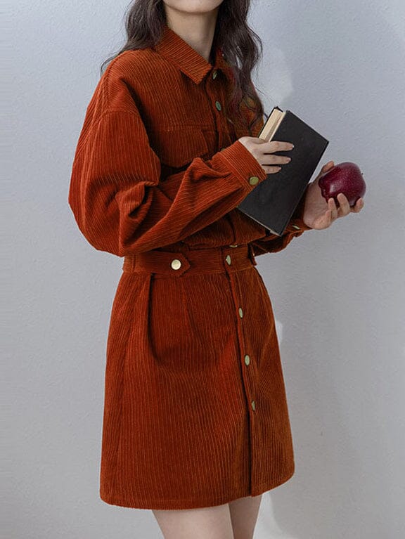 Femme portant Robe Chemise Hiver - Jacqueline Orange S - Les Petits Imprimés