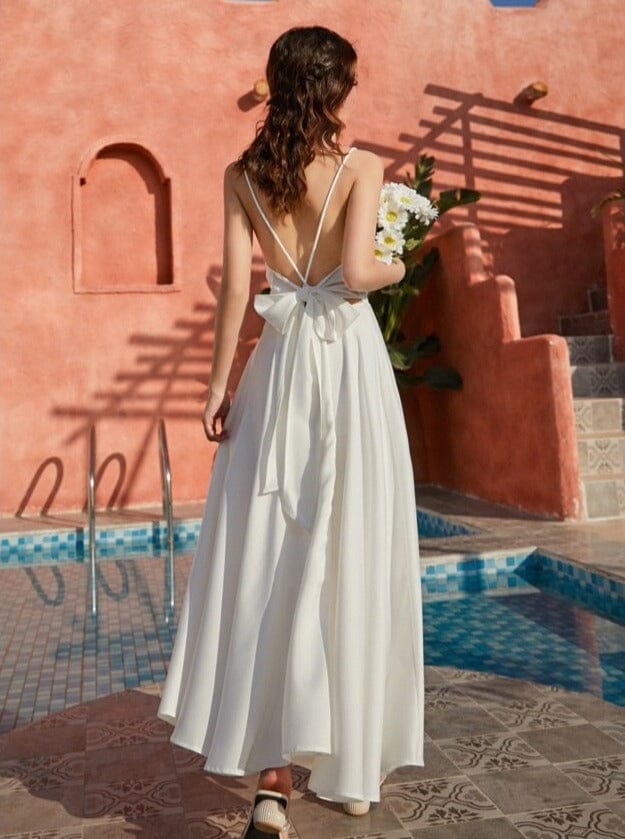 robe satin dos nu tessa élégante femme jardin, robe mi-longue soie blanche, dos nu, tenue chic, idéale pour événements d'été
