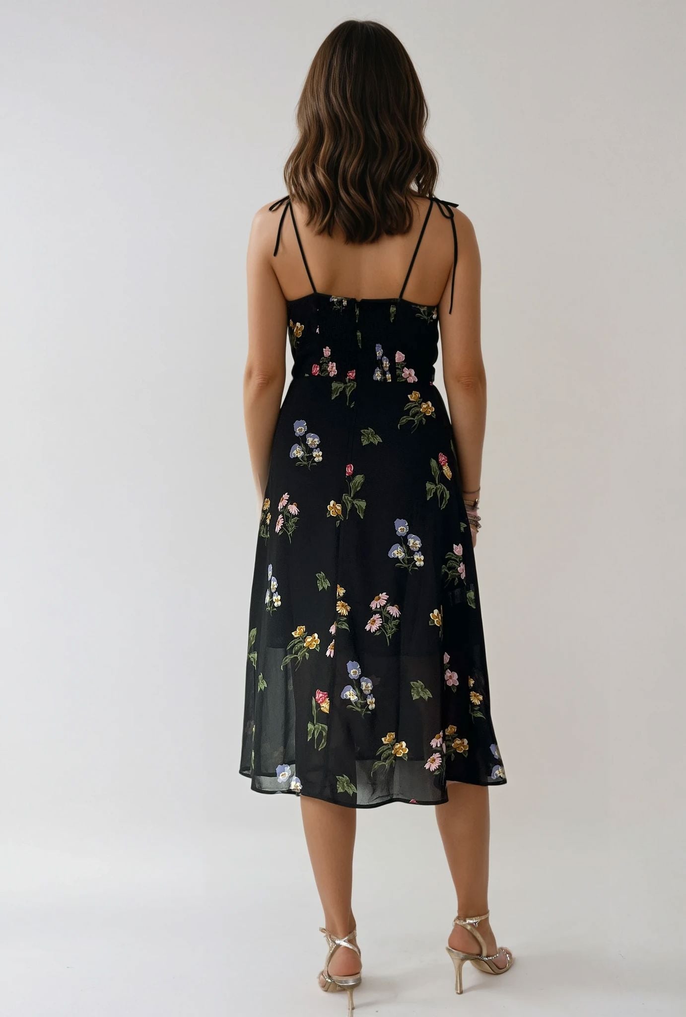 Robe Blanche Robe Longue Noire Imprimé Fleuri Mi Longue Fleurie