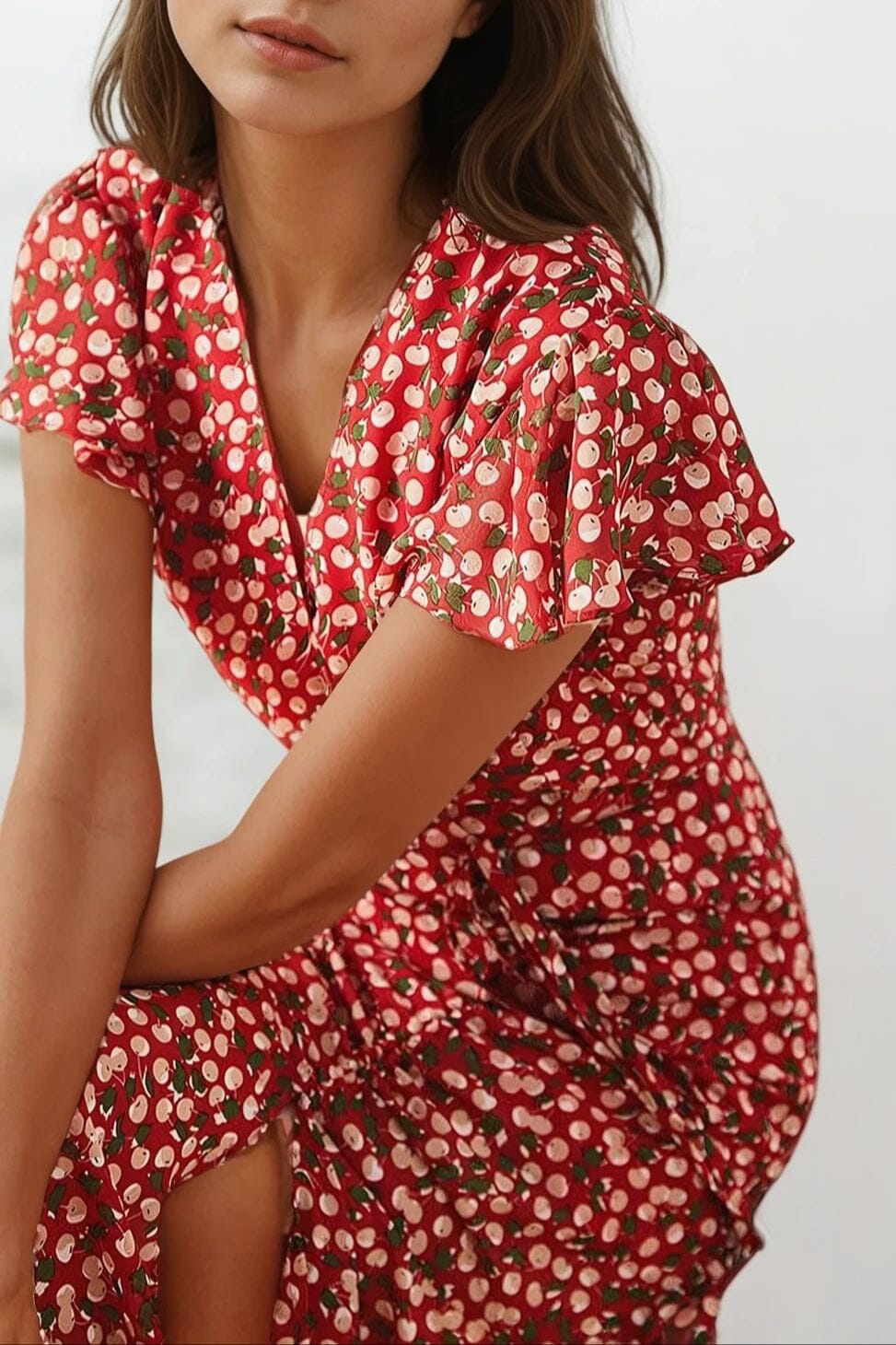 Robe Longue Rouge Motifs cerises rétro élégants – Les Petits