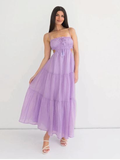 robe longue lilas à bretelles avec découpe sur les côtés, modèle charlotte, élégante et estivale pour toutes les occasions