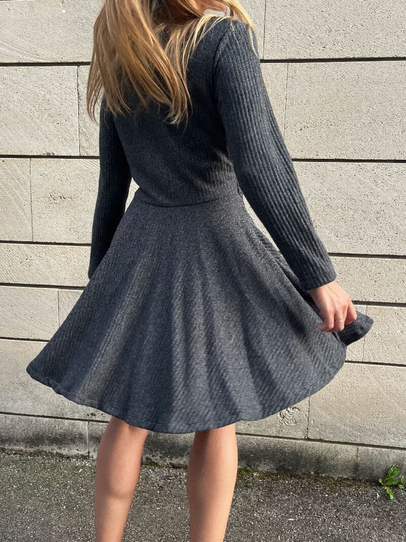 Une Robe Longue Robe Pull Et Collant Robe Pull Flocon