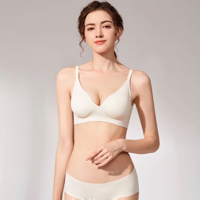 soutien-gorge ampliforme éléa en blanc, parfait pour un maintien optimal, confort quotidien et style élégant