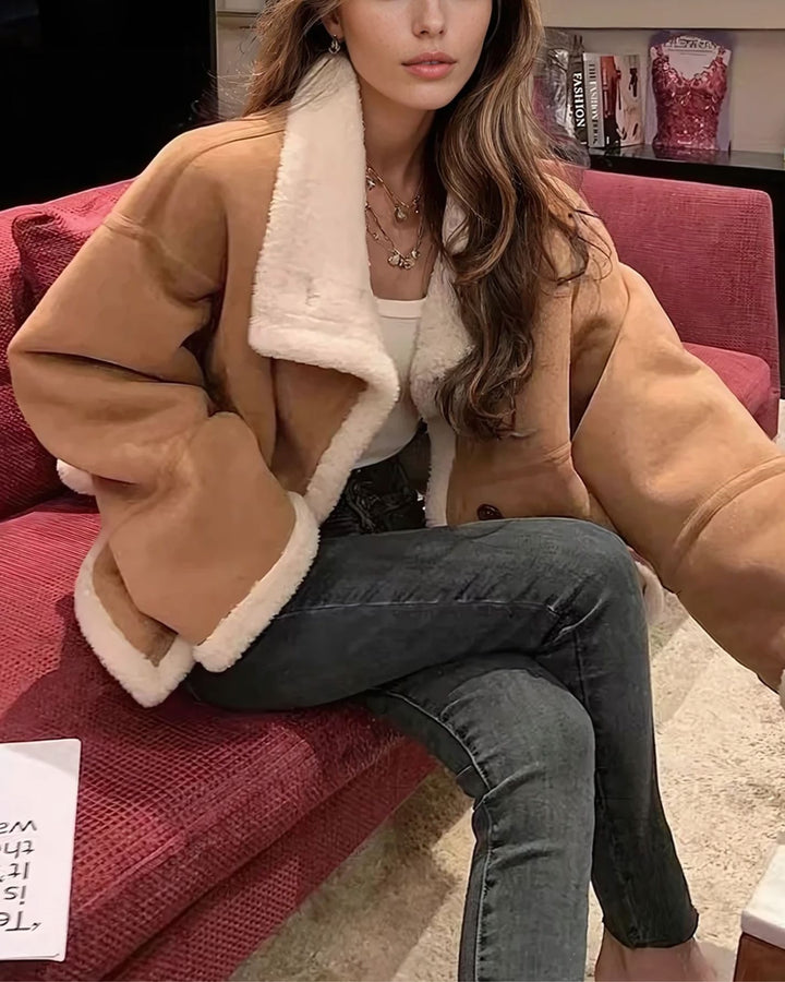 Veste en daim marron pour femme avec doublure chaude, parfaite pour l'hiver et élégante, modèle Coraline.