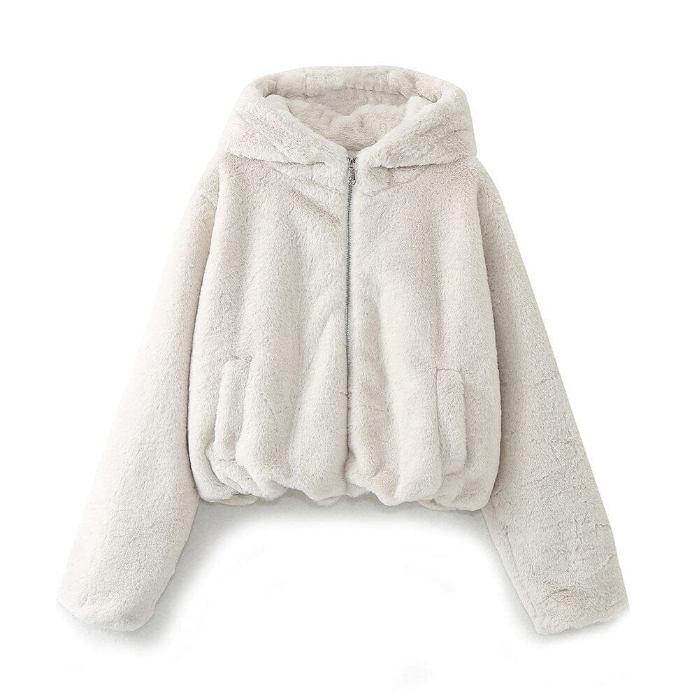 Veste à capuche Amanda en fausse fourrure blanche, idéale pour l'hiver, alliant confort, chaleur et style élégant.