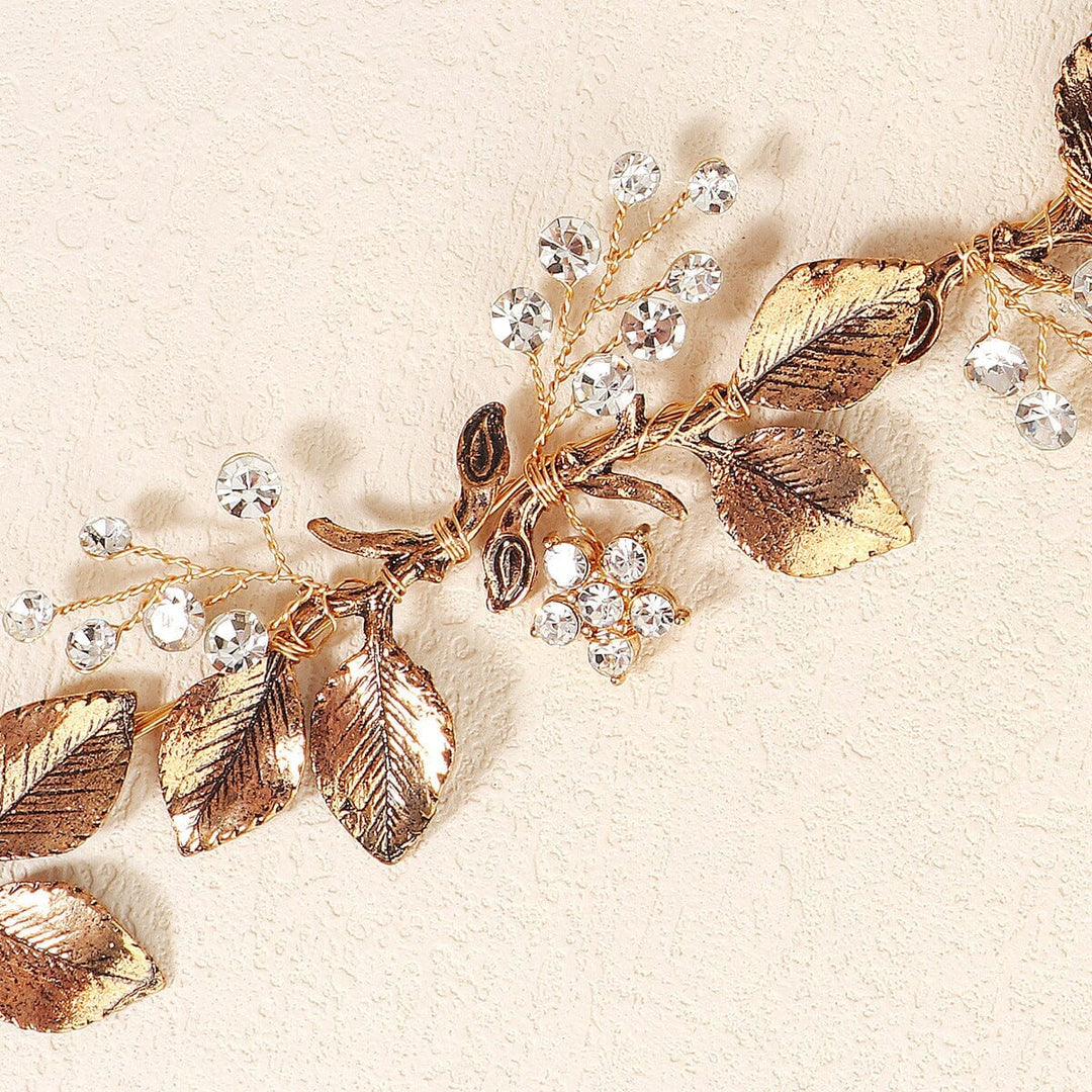 accessoire cheveux mariage juliette doré avec feuilles et cristaux, bijou élégant pour coiffure de mariée