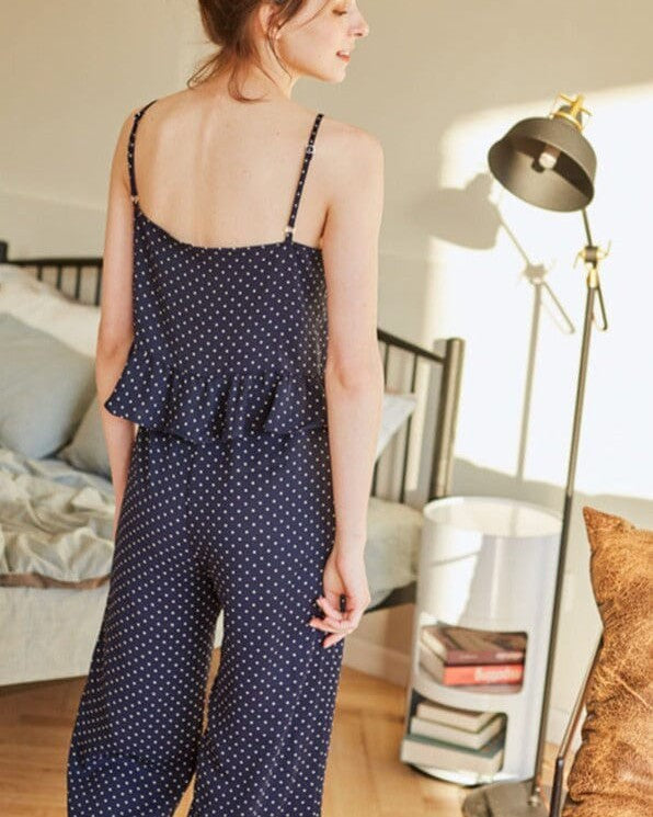 Ensemble pyjama à pois pour femme Charline, dos nu, chic et élégant, parfait pour des nuits confortables et stylées.